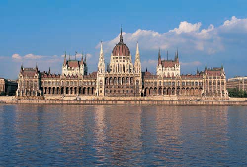 Budapest University Logo photo - 1